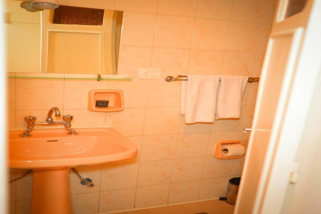 Cleopatra Hotel Aswan Luaran gambar